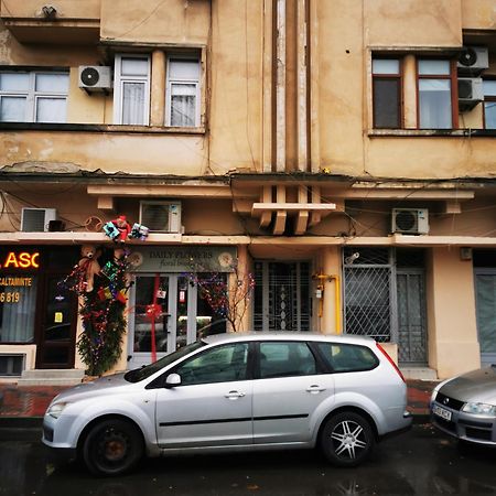Central Vintage Bucharest Apartment ภายนอก รูปภาพ